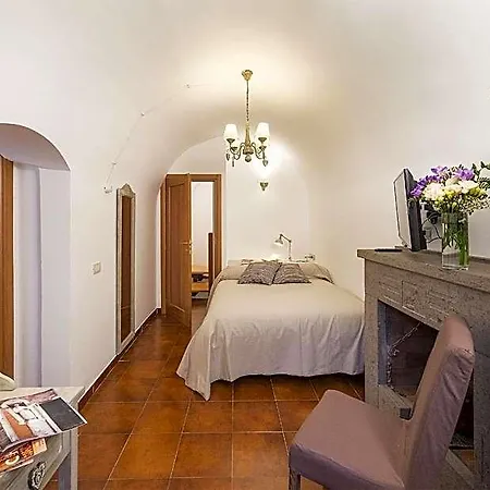 I Tre Camini 3* Tarquinia